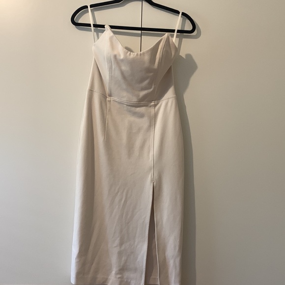 Aritzia Babaton Berlin Dress - Picture 1 of 7